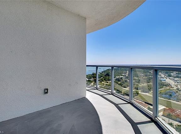 Home For Sale In Oasis