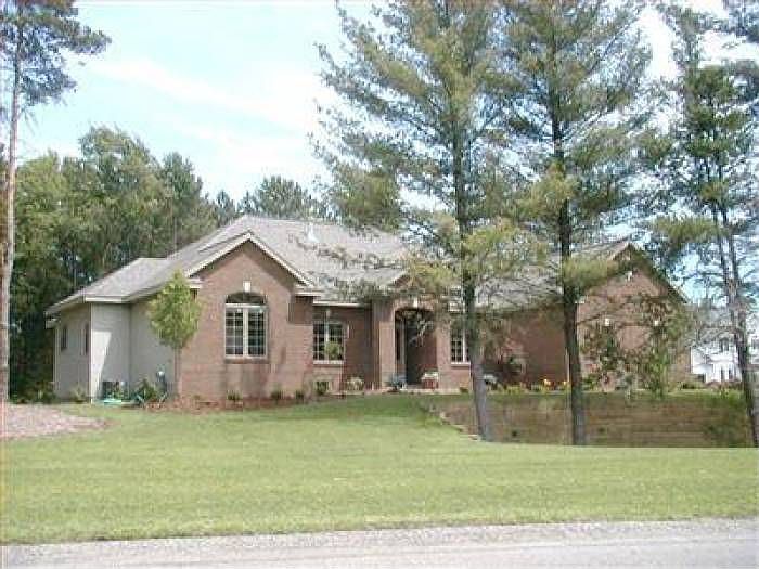2nd image of 3000 Foxboro Ln