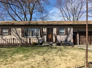 303 W Country Ct, Bourbonnais, IL 60914