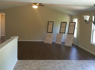 103 Liberty Grove Dr, Wentzville, MO 63385