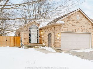 599 Wellington St, Saint Thomas, ON N5R6G4