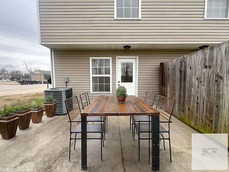 781 Cherrybark Ln — Photo 18