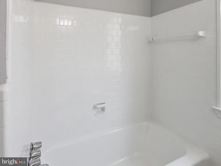 5112 Crosswood Ave — Photo 24