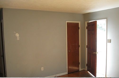 4th image of 1921 S Stewart Ave