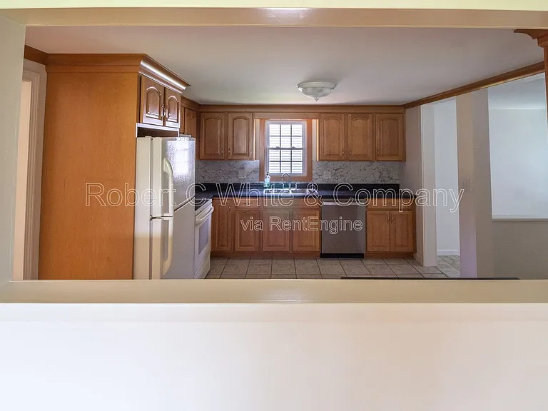 63 Columbus Ave — Photo 8