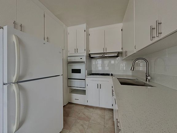 2nd image of 1427 Euclid St APT C