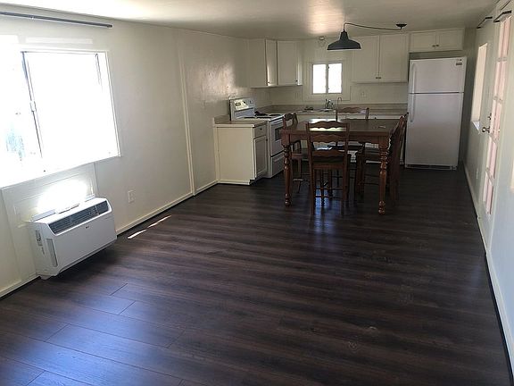 3rd image of 289 Duquesne Ave #4