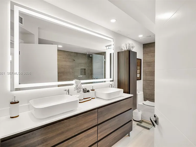 1500 Ocean Dr #707 — Photo 22
