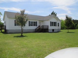 490 Barker Rd, Ray City, GA 31645