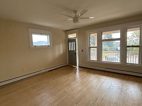 2nd image of 1041-1045 W Galena St #1043