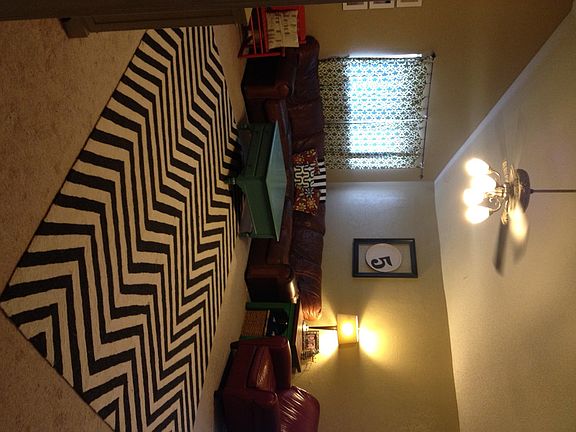 Entry to the livingroom