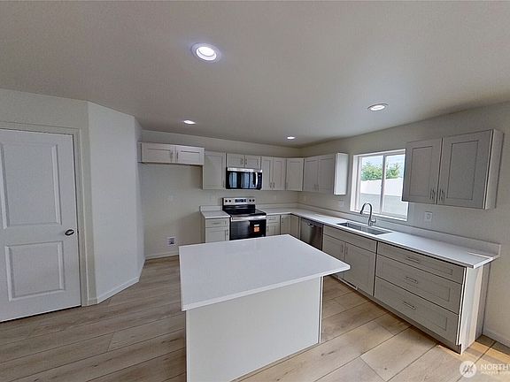 5th image of 24 Bruno Drive Unit A & B