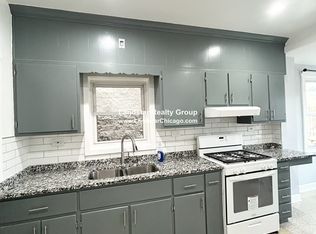 4127 N Mozart St #2, Chicago, IL 60618