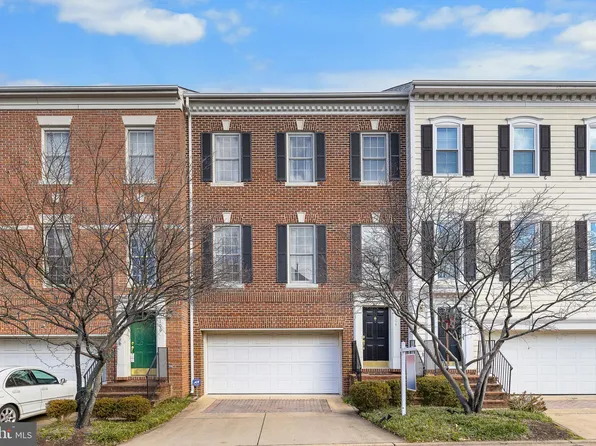 104 Rolling Trce, Falls Church, VA 22046