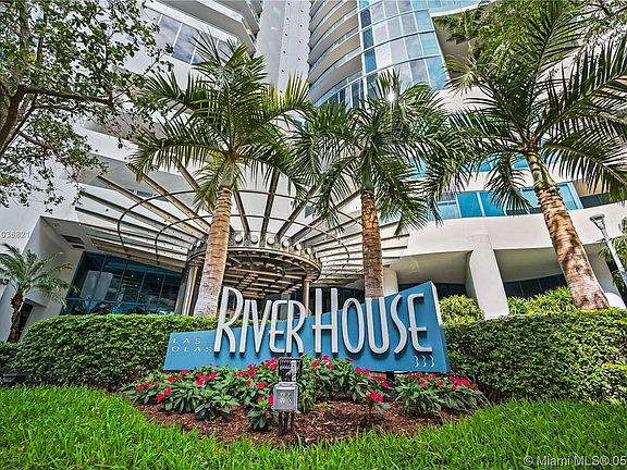 3rd image of 333 Las Olas Way APT 4103