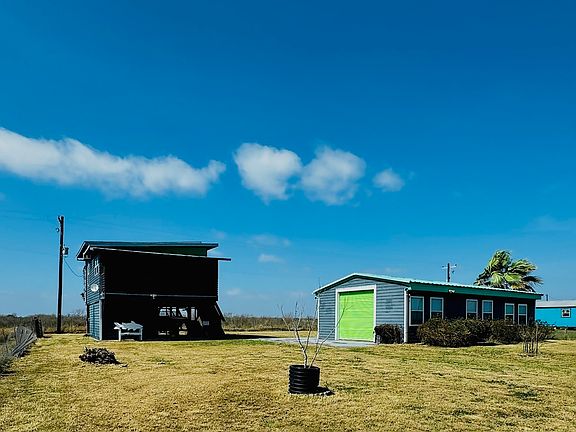 3rd image of 126 Washington Ave