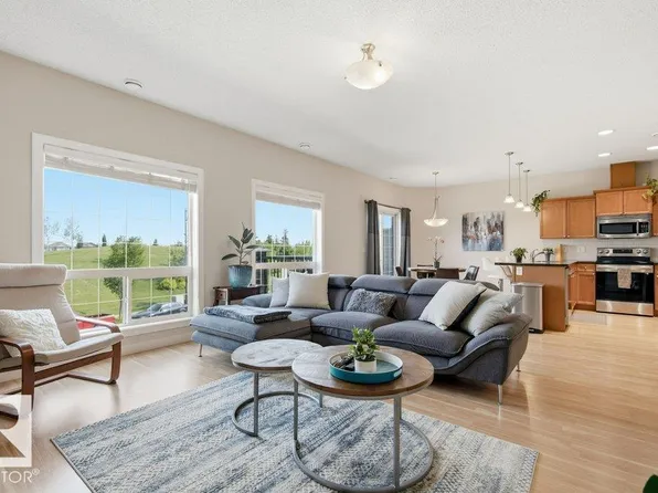 7293 S Terwillegar Dr NW Unit 17, Edmonton, AB T6R 0N5