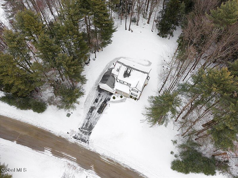2nd image of 12 Trout Pond Road