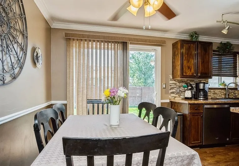 1736 E Tramway Dr — Photo 7