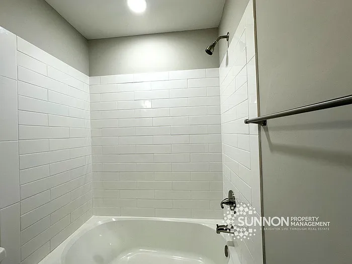 9103 Exbury Ct — Photo 17