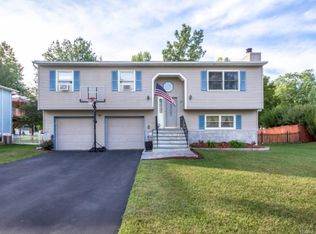 17 Beth Pl, Middletown, NY 10940