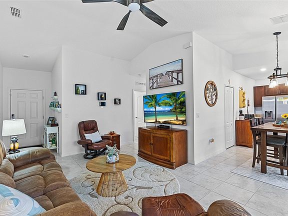 5th image of 8835 105th Ct