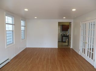 60 Park Ave FLOOR 1, Cohoes, NY 12047