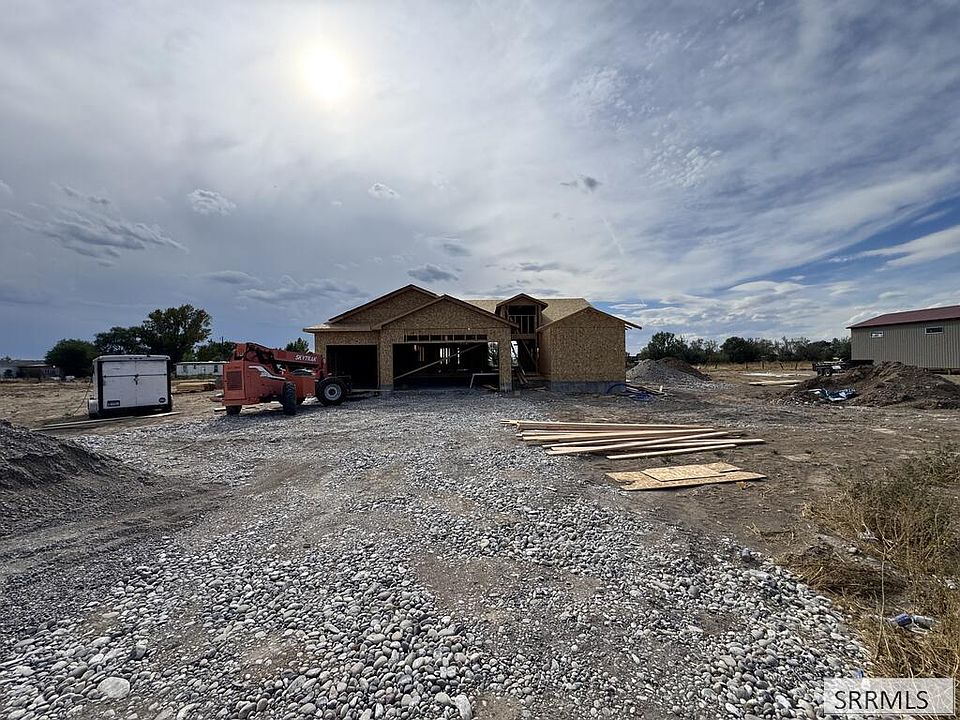 2nd image of 308 N 315 W