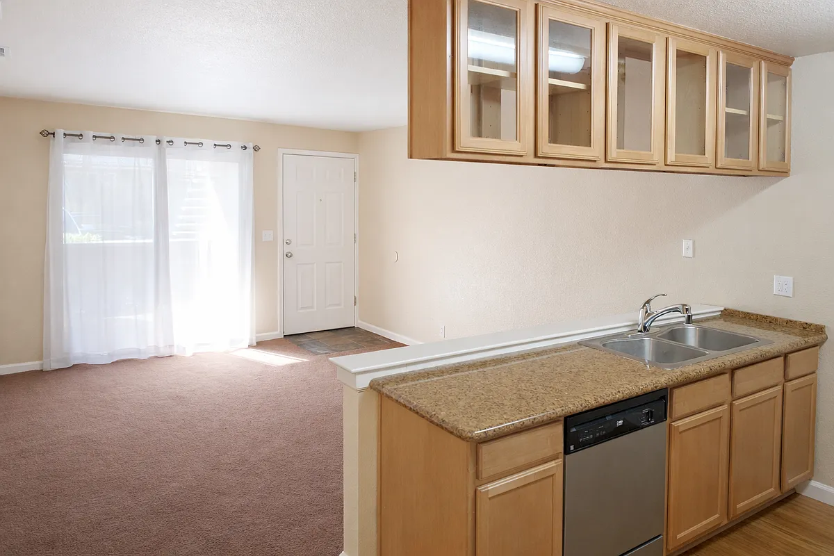 Building Photo - 1114 Nord Ave #5-1