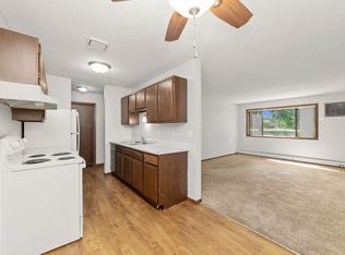 106 5th St NW #206, Braham, MN 55006