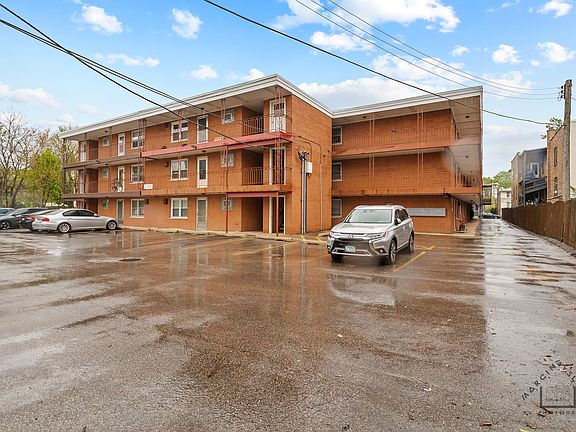 5th image of 5440 W Windsor Ave APT 3A