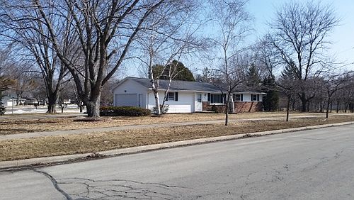 WI936HILLCRE-002_03172015