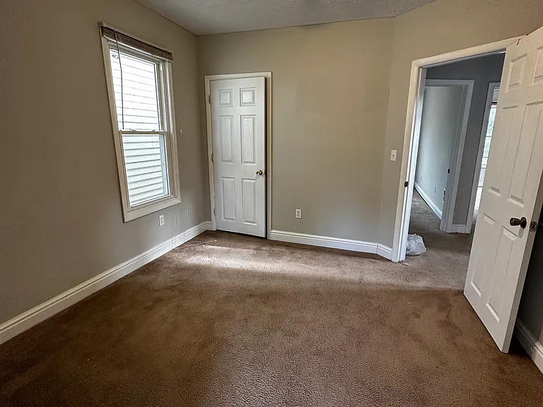 34 E Maynard Ave — Photo 8