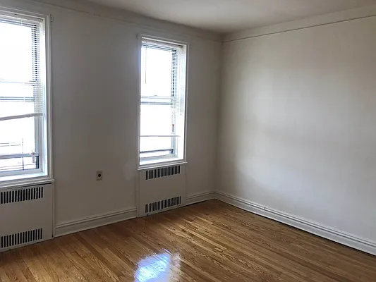 Rented by Contact Realty | media 9