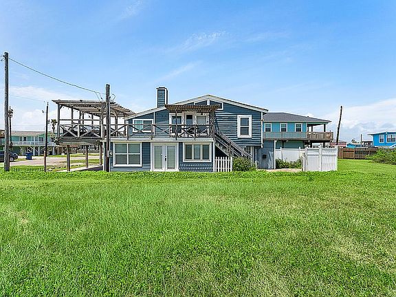 2nd image of 206 Driftwood Ct