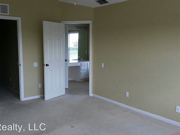 4th image of 6232 Castelven Dr Unit 101