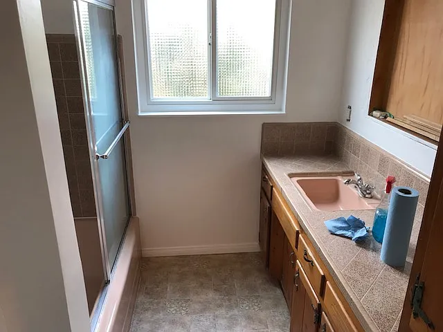 1584 Greenfield Dr — Photo 9