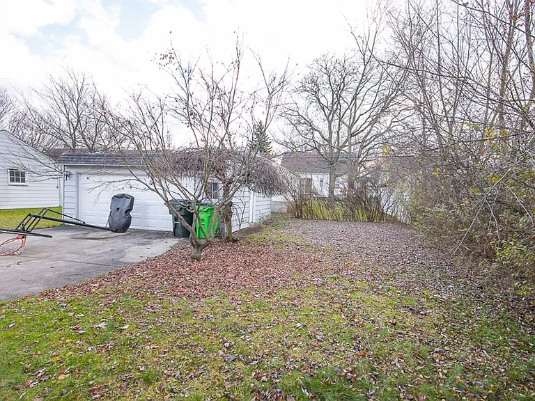 12912 Silver Rd — Photo 20