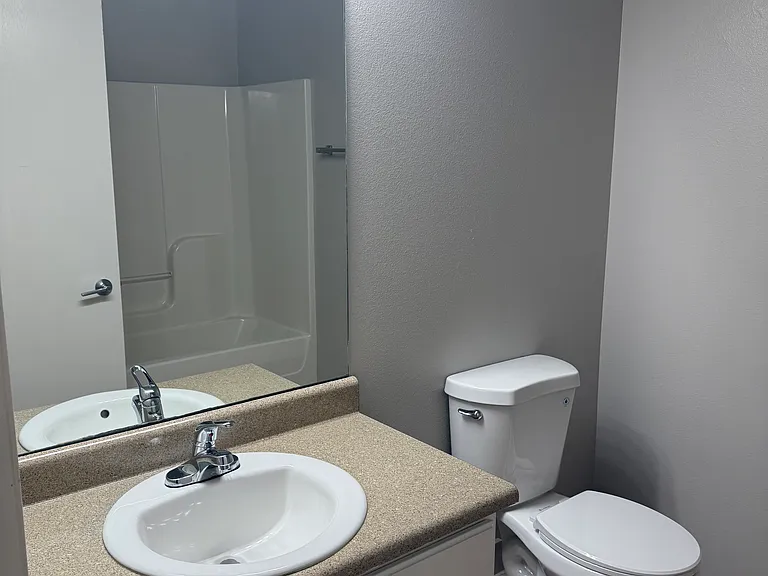 640 S 50th St #1230 — Photo 6