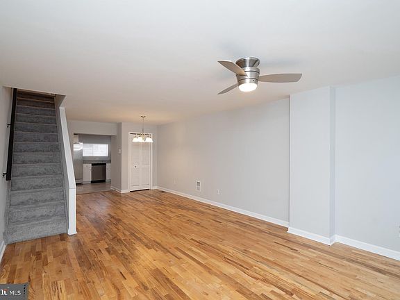 2nd image of 225 Tree St