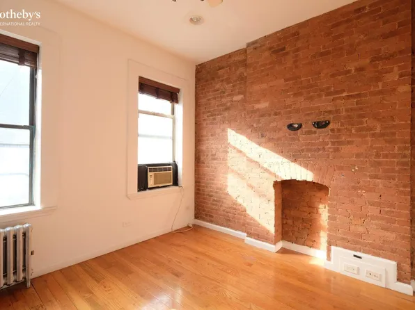 486 9th Ave APT 2FN, New York, NY 10018