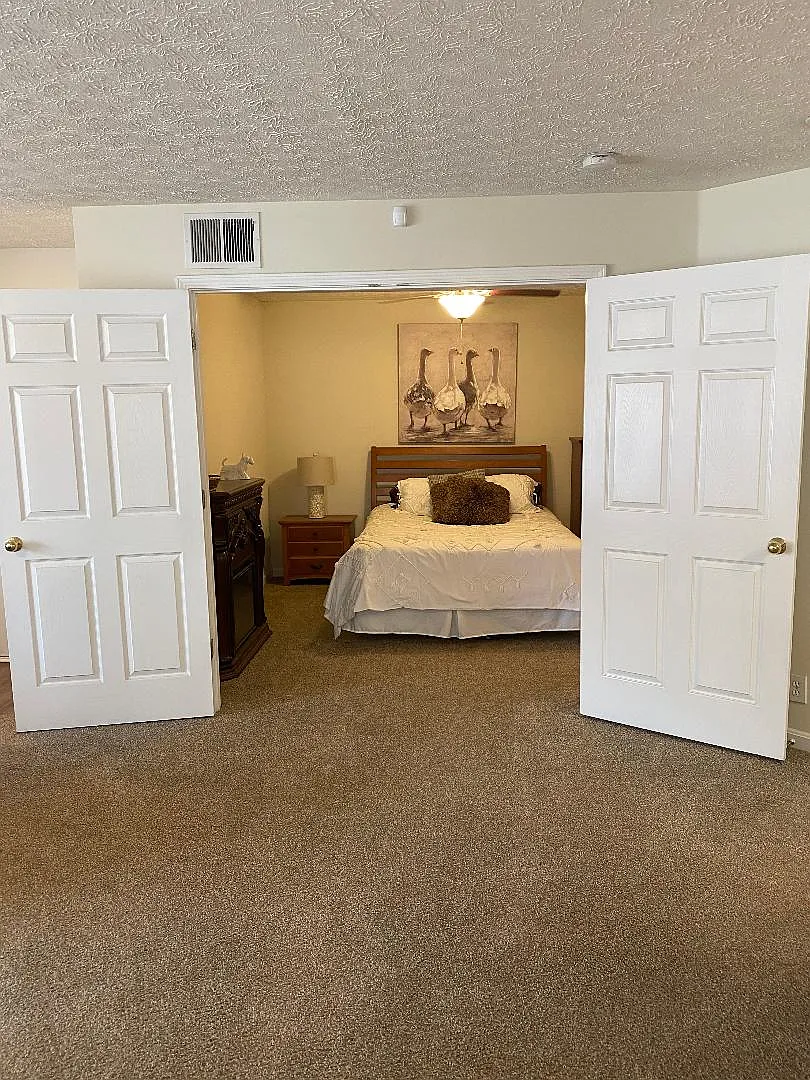 Willow Oaks Apartments — Photo 4
