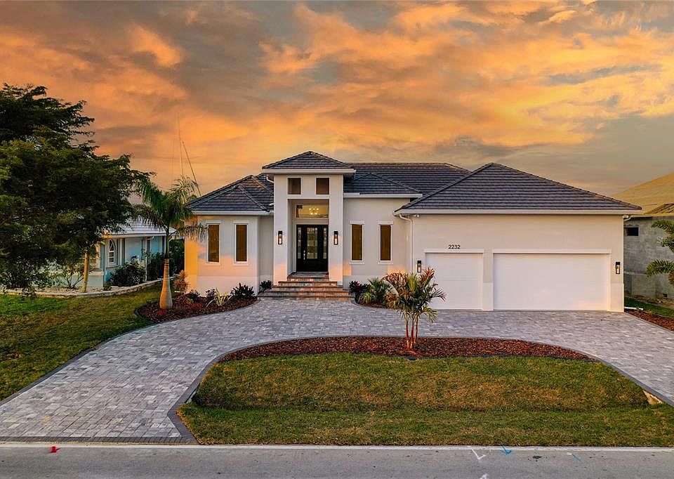 1st image of 7913 SW Sunny Oaks Dr