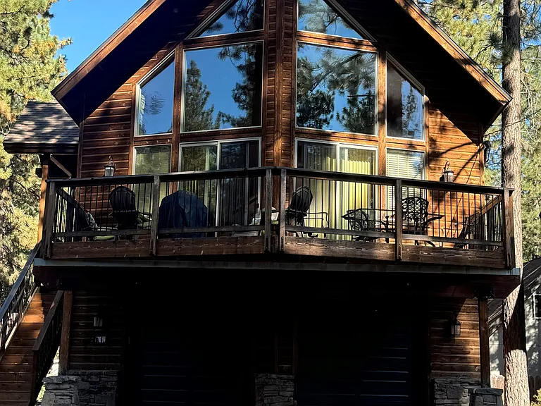 1861 Koyukon Dr — Photo 1