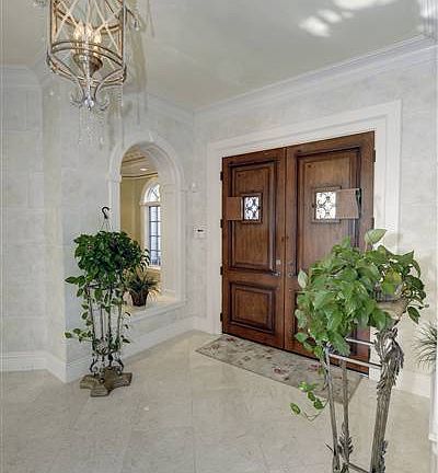 3rd image of 10409 Chelsea Manors Ct