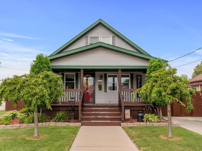 944 South 26th STREET, Manitowoc, WI, 54220