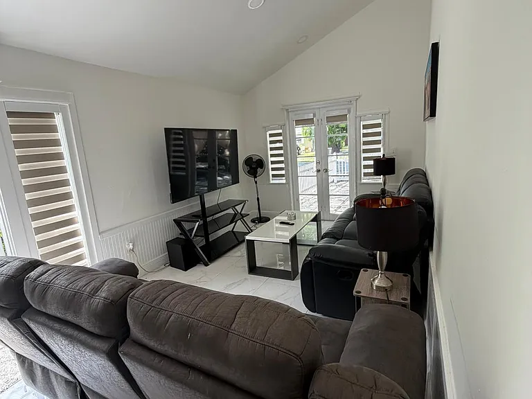 514 Churchill Rd — Photo 12