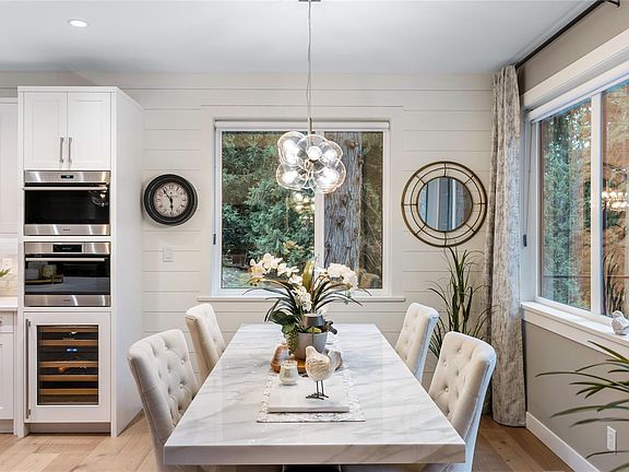 5th image of 2371 Renfrew Rd