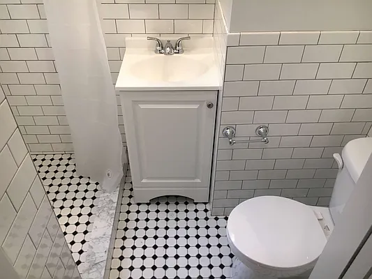 Rented by KYLM, LLC | media 6