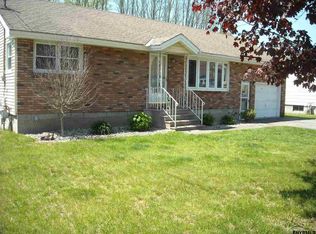 105 Kellar Ave, Schenectady, NY 12306